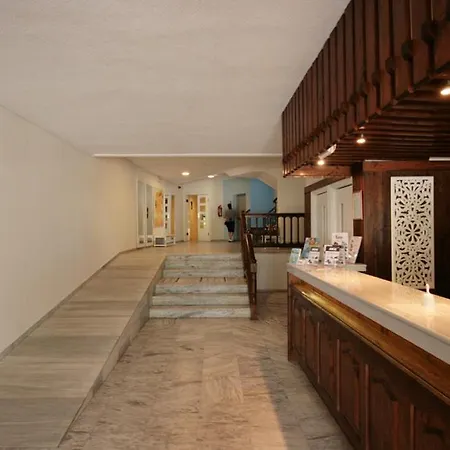 Theodorou Aparthotel Psalidi (Kos)