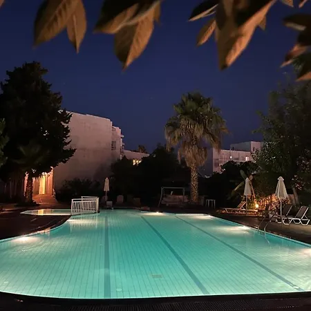 Aparthotel Theodorou