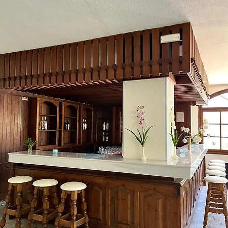 Aparthotel Theodorou 3*