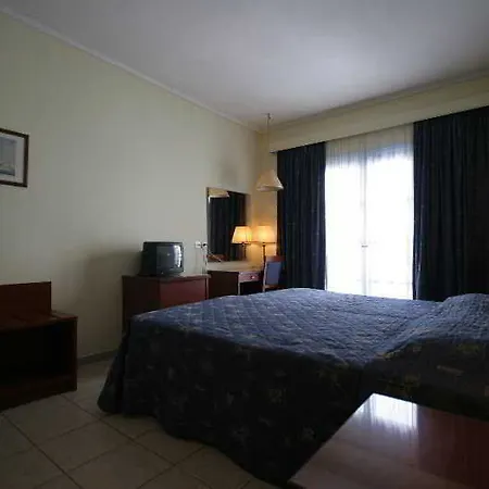 Theodorou Aparthotel Psalidi (Kos)