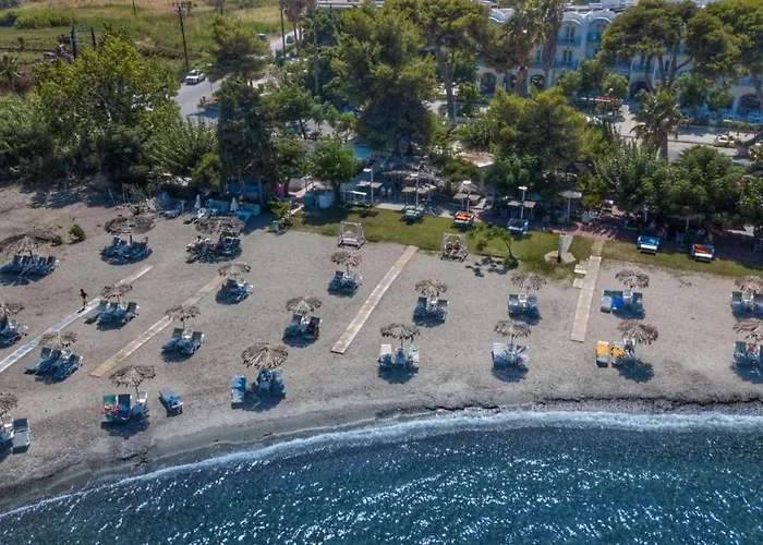 特奥多海滩公寓酒店 公寓式酒店 3*