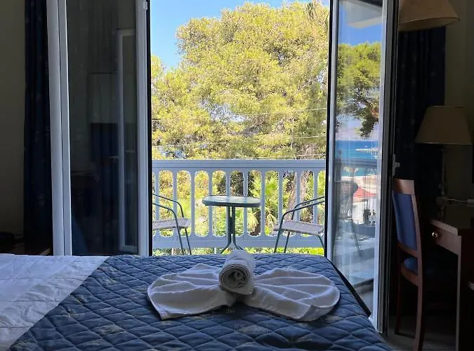 特奥多海滩公寓酒店 公寓式酒店