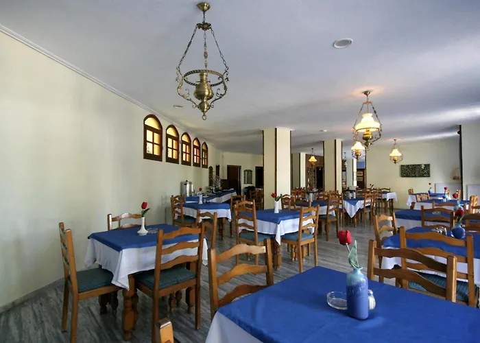 特奥多海滩公寓酒店 3*