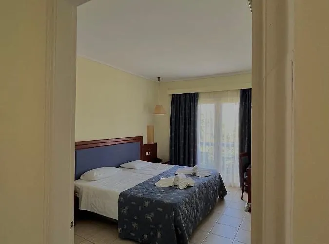 Theodorou 3*