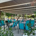 特奥多海滩公寓酒店 公寓式酒店 帕萨里迪
