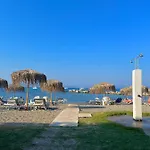 特奥多海滩公寓酒店 公寓式酒店 3*