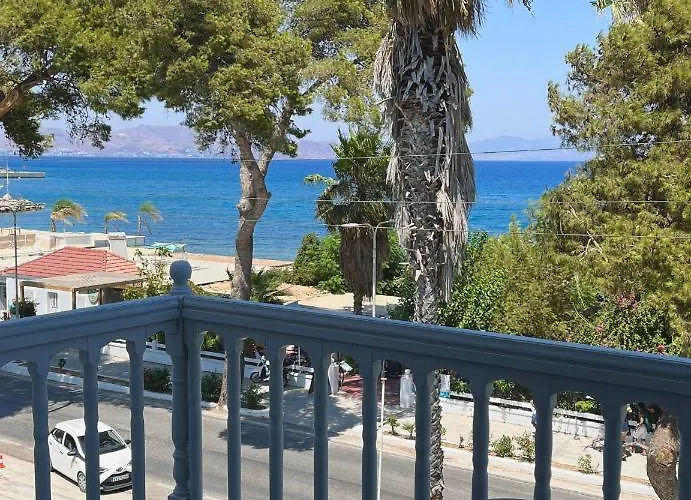 Theodorou Hotel de apartamente 3*