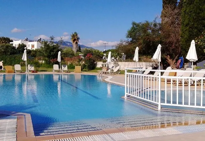 Hotel de apartamente Theodorou Psalidi (Kos)